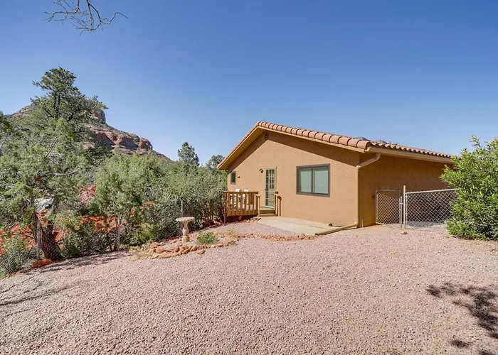 Hot Tub & Game Room: Scenic Home! Sedona